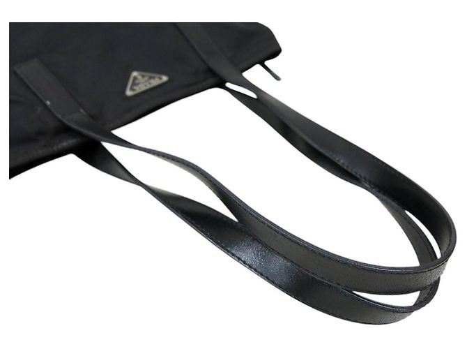 Bolso de hombro de cuero de ternera negro con logo de nylon Prada - vista 3