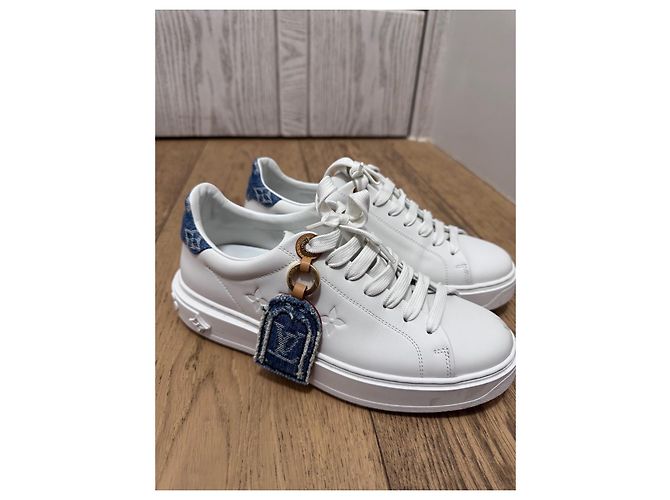 Sneakers Time Out Louis Vuitton Bianco - vista 2