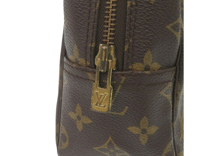 Borsa Clutch Monogram True Toilet 28 di Louis Vuitton Marrone Monogramma - vista 8