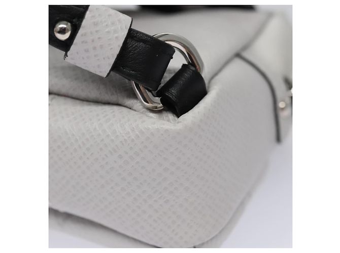 LOUIS VUITTON Tasche Bijoux Monogram Tiger Lama Neo Discovery M69318 Auth bs23133 Weiß - Ansicht 15