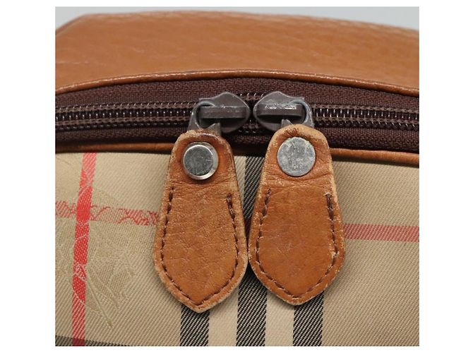 Autre Marque Borsa a spalla Burberrys Nova Check Blue Label in tela beige Auth ti2830 - vista 14