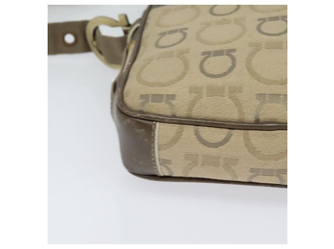 Borsa a spalla Salvatore Ferragamo in tela beige Auth fm4423 - vista 10