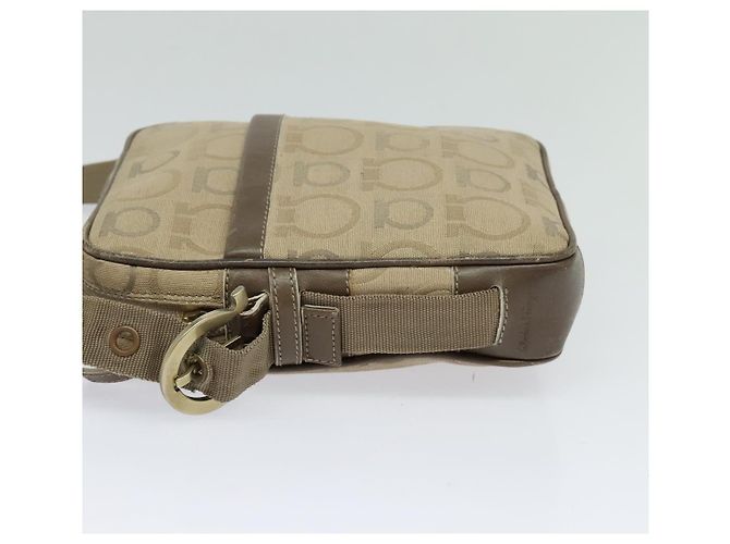 Borsa a spalla Salvatore Ferragamo in tela beige Auth fm4423 - vista 4