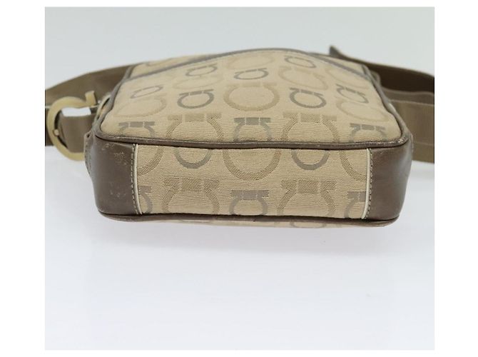 Borsa a spalla Salvatore Ferragamo in tela beige Auth fm4423 - vista 9