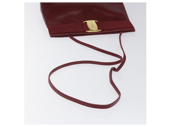 Borsa a spalla Salvatore Ferragamo in pelle rossa dorata Auth EC330 Rosso D'oro - vista 7