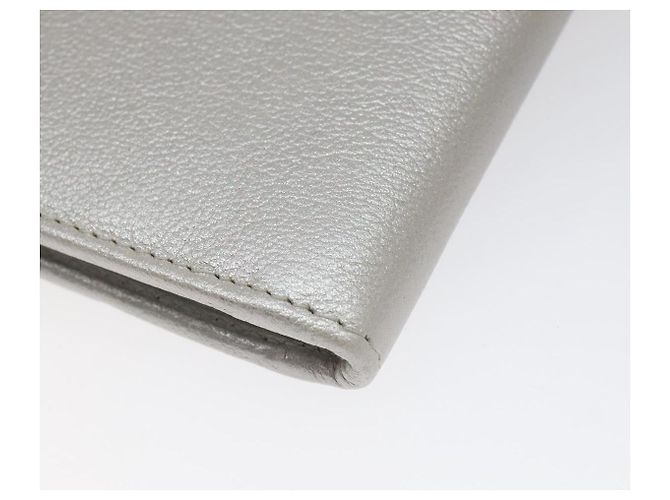CHANEL Camelia Cartera Larga Cuero Plata CC Auth am7960 - vista 9