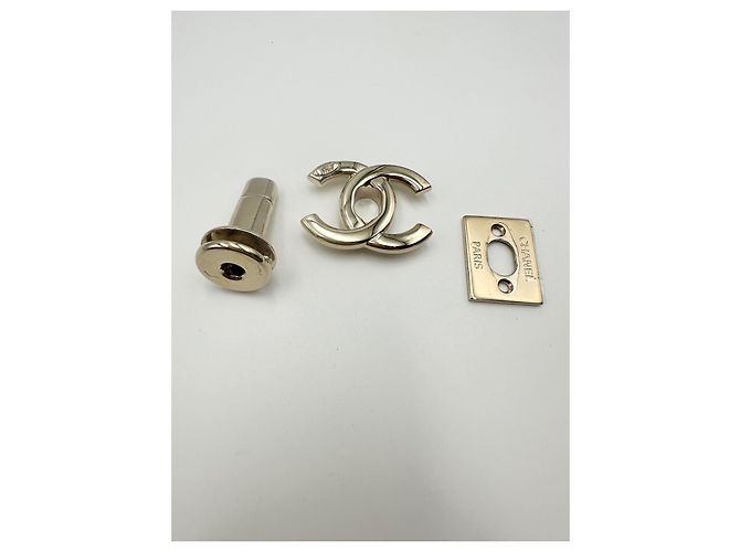 CHANEL CC Schnalle glänzend gold Golden - Ansicht 3