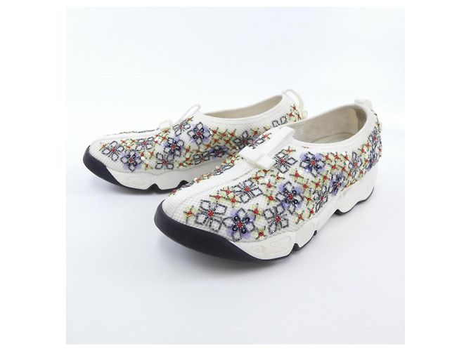 Weiße Sneakers von Christian Dior - Ansicht 3