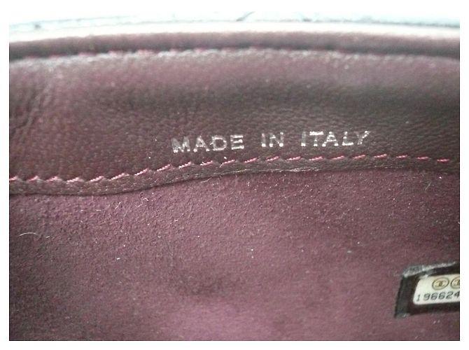 Portafoglio CC CHANEL - O Mini nero trapuntato con zip IN BUONE CONDIZIONI - vista 13