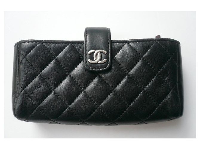 Portafoglio CC CHANEL - O Mini nero trapuntato con zip IN BUONE CONDIZIONI - vista 2