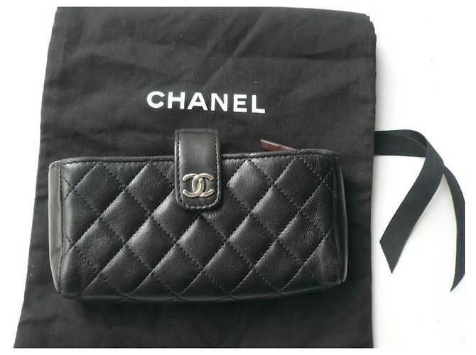 Portafoglio CC CHANEL - O Mini nero trapuntato con zip IN BUONE CONDIZIONI - vista 3