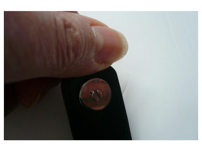Portafoglio CC CHANEL - O Mini nero trapuntato con zip IN BUONE CONDIZIONI - vista 9