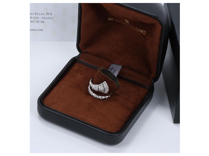 Anello in oro bianco e diamanti De Grisogono, misura 52 D'oro - vista 11