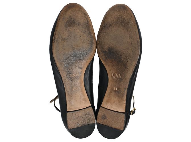 Chloé Scallop Accent Ankle Strap Ballet Flats in Black Leather - view 6
