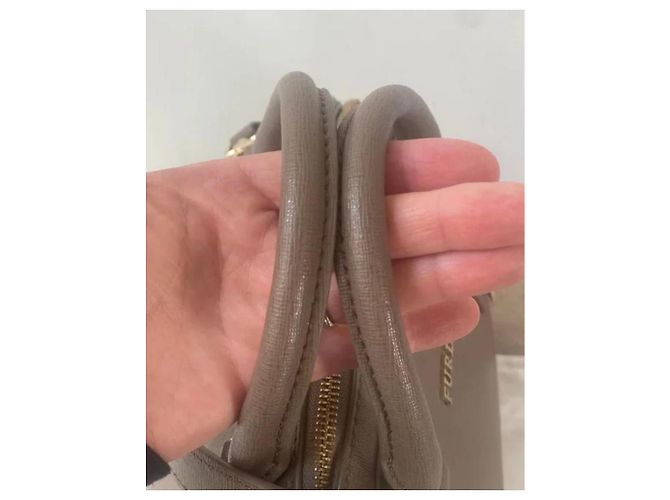 Borsa Furla Elena Bowling in pelle taupe - vista 6