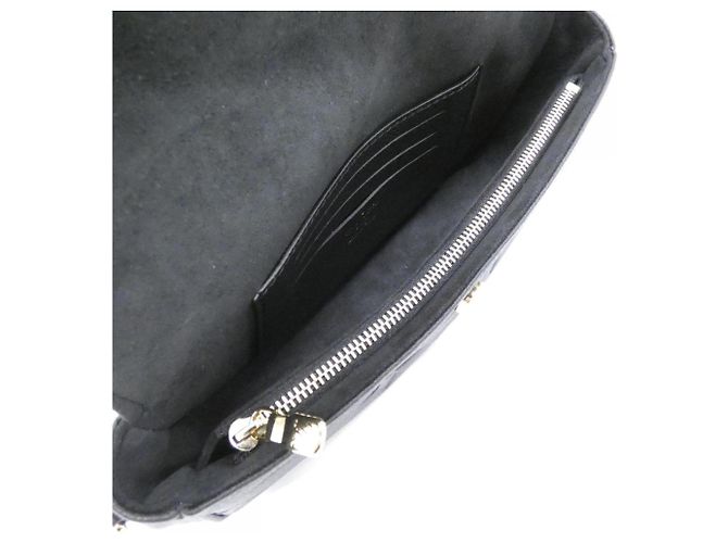 Borsa a spalla Louis Vuitton Monogram Empreinte Wallet on Chain Ivy M82154 Nero - vista 5