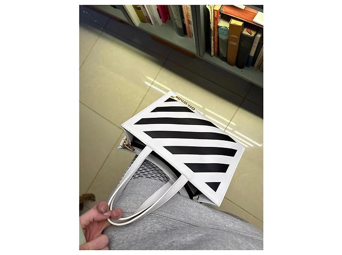 Off White Ledertasche Tote Bag Weiß - Ansicht 3