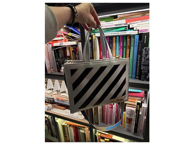 Off White Ledertasche Tote Bag Weiß - Ansicht 4