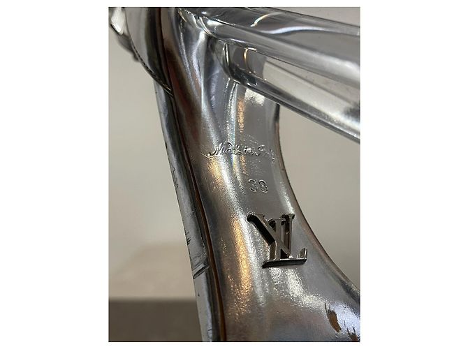 Sandali LOUIS VUITTON T.EU 38 Pelle Argento - vista 7