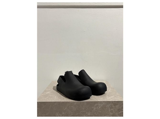 BOTTEGA VENETA Mules e zoccoli T.EU 38 Pelliccia Nero - vista 2