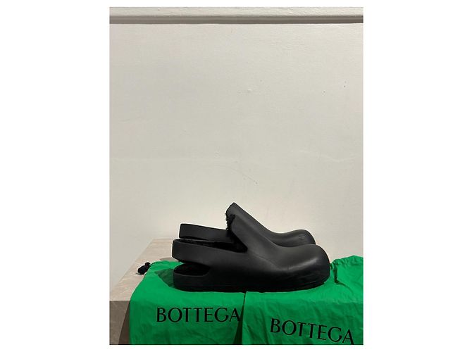 BOTTEGA VENETA Mules e zoccoli T.EU 38 Pelliccia Nero - vista 9