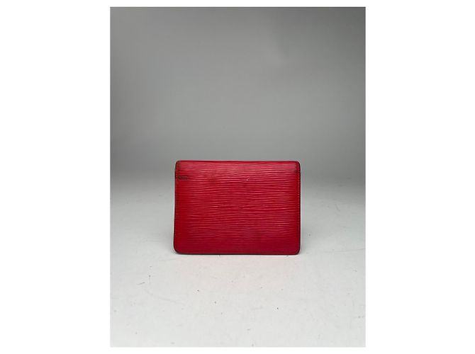 Vintage Louis Vuitton EPI leather Card Holder Red - view 4