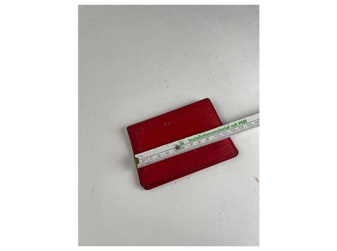 Vintage Louis Vuitton EPI leather Card Holder Red - view 5