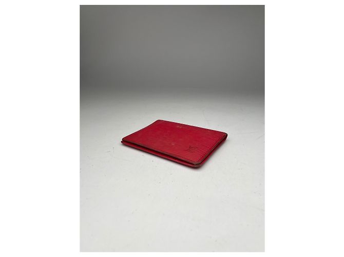 Vintage Louis Vuitton EPI leather Card Holder Red - view 9