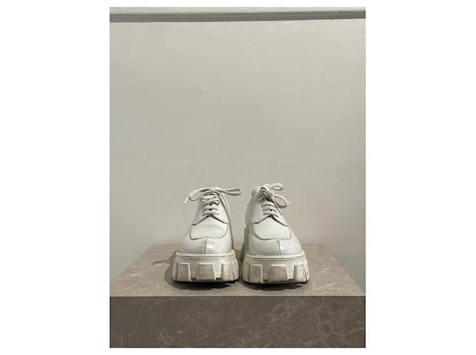 PRADA Mules e zoccoli T.EU 37.5 Pelle Bianco - vista 3