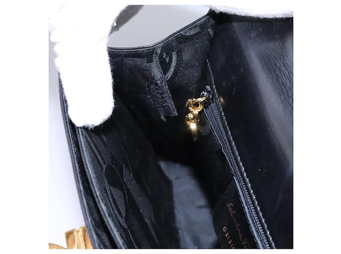 Borsa a mano in pelle Gancini di Salvatore Ferragamo 2way Nero Oro Auth MY114 - vista 22