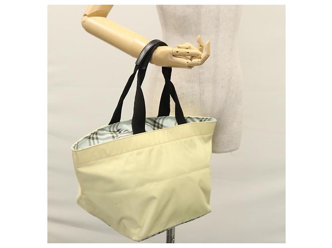 Autre Marque Borsa Tote Burberrys Blue Label in nylon giallo Auth ti2803 - vista 24