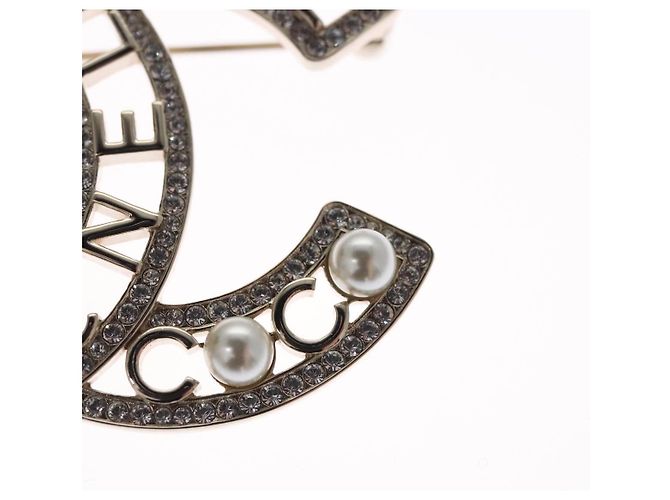 Spilla in metallo argento CHANEL COCO Mark CC Auth bs23017 - vista 10