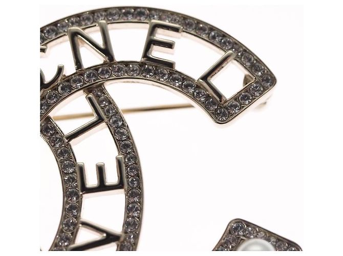 Spilla in metallo argento CHANEL COCO Mark CC Auth bs23017 - vista 6