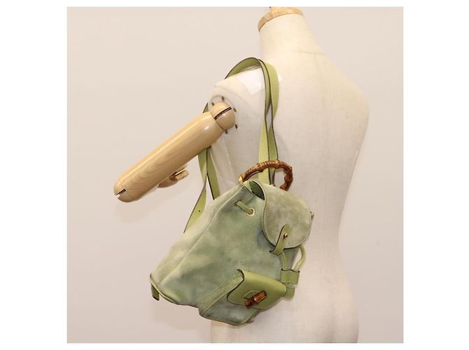 Bamboo Mochila Gucci em couro camurça verde e dourado 003 1956 0030 Auth nb201 - vista 29