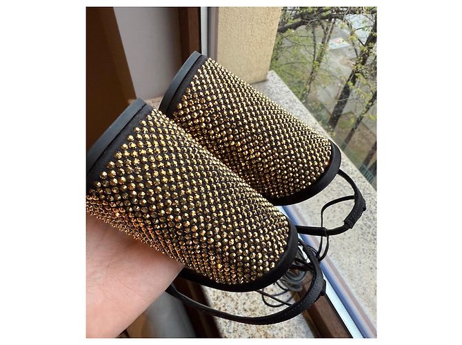 Sandali con tacco Miu Miu in satin nero con laccio alla caviglia - vista 13