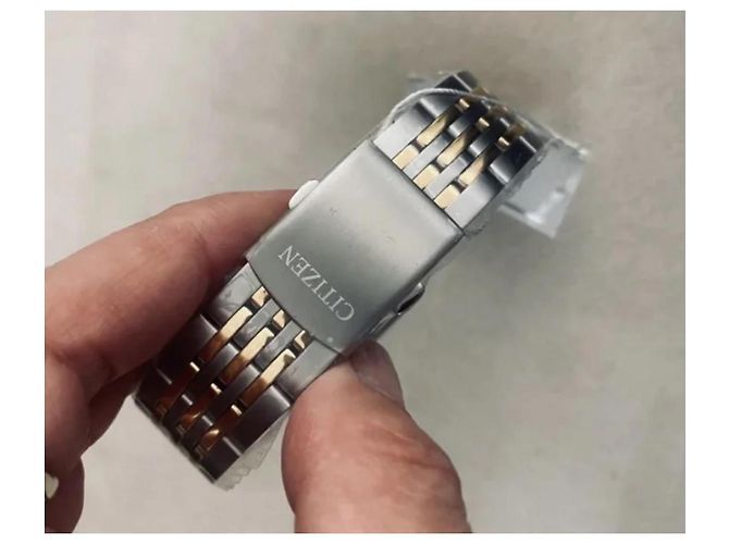 Autre Marque Relógio Citizen de Quartzo Ouro e Prata Aço Gold hardware - vista 7