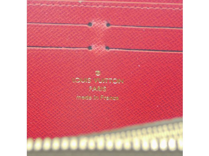 Cartera Larga Louis Vuitton Clemence Castaño Fucsia - vista 9