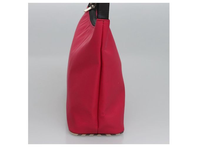 Borsa a spalla Burberry Nova Check Blue Label in nylon rosa Auth ti2865 - vista 3