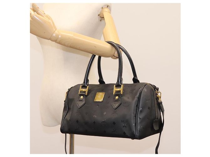 Borsa a mano MCM Vicetos Logogram in PVC 2 vie nera e oro Auth JB035 Nero D'oro - vista 25