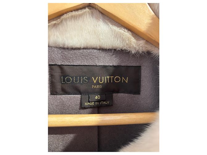 Abrigos LOUIS VUITTON T.International L Visón Beige - vista 5
