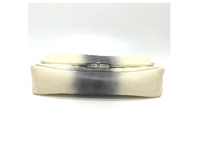 Borsa a catena trapuntata Chanel CC Coco Mark Bianco - vista 3