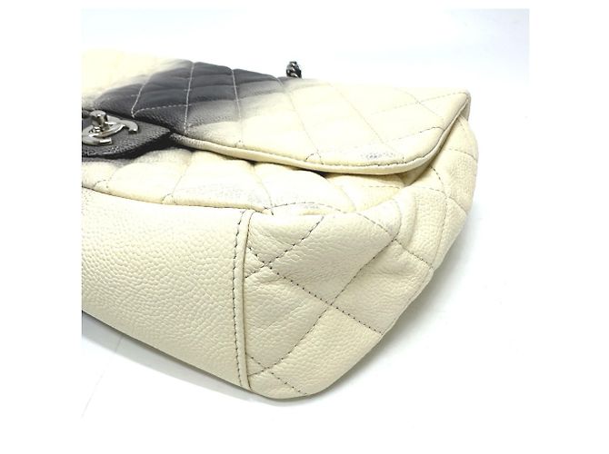 Borsa a catena trapuntata Chanel CC Coco Mark Bianco - vista 4