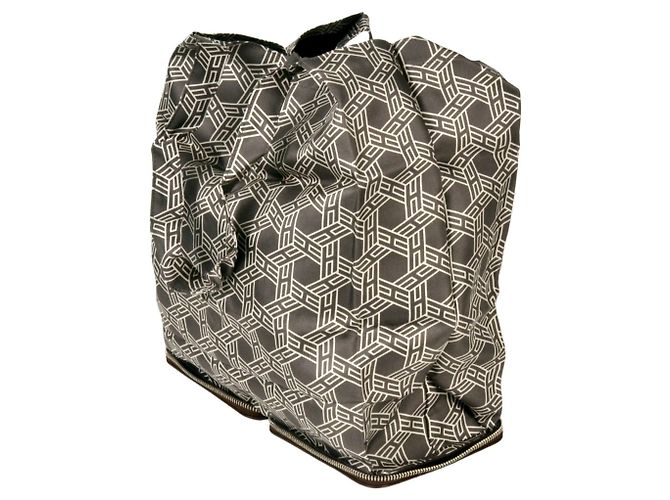 Hermès Bolsa Eco Silky Pop de Hermes en Marrón Oscuro - vista 2