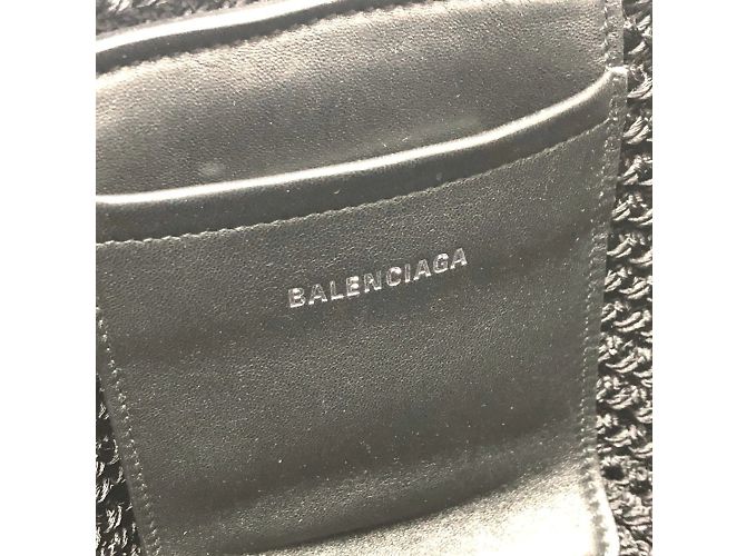 Borsa a spalla in nylon nero e pelle di agnello Balenciaga - vista 11