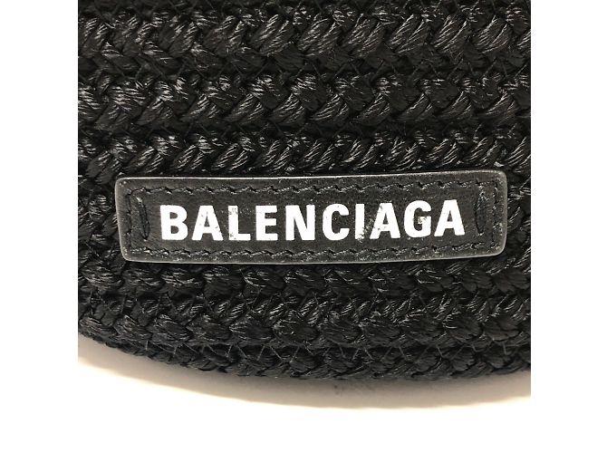 Borsa a spalla in nylon nero e pelle di agnello Balenciaga - vista 17