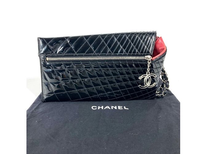 Clutch in pelle verniciata nera Chanel Nero - vista 15