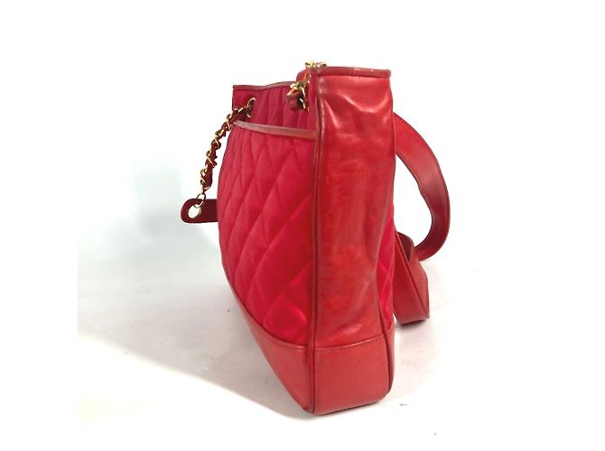 Borsa a catena matelassé Coco Ball Vintage di Chanel Rosso - vista 4