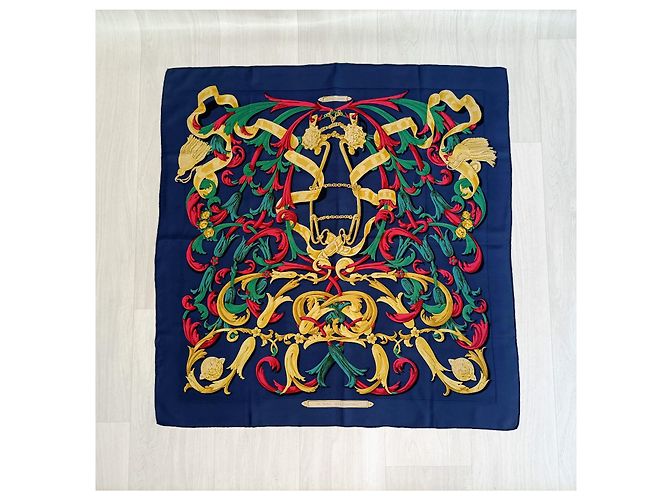 Foulard Hermès vintage 1970 Le Mors “a la Conétable” Blu Multicolore - vista 2