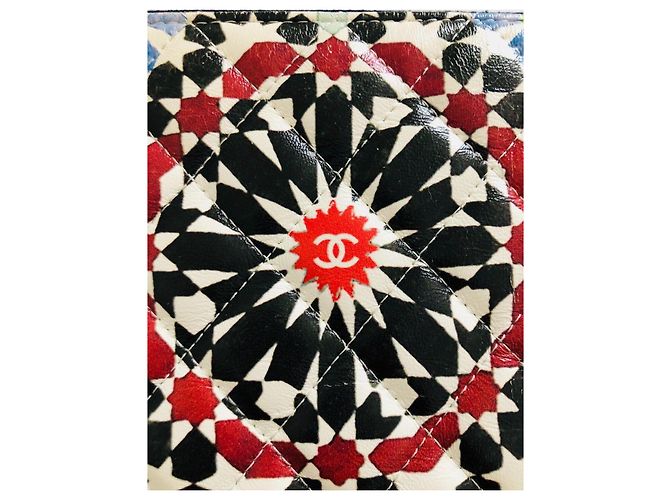 Chanel Clutch Paris Dubai in pelle d'agnello trapuntata multicolore - vista 18