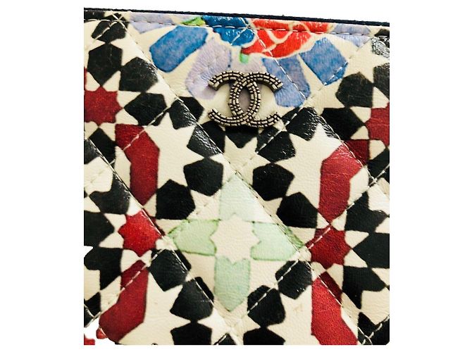 Chanel Clutch Paris Dubai in pelle d'agnello trapuntata multicolore - vista 19
